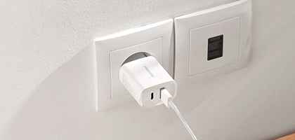 Les meilleures prises USB murales pour charger vos appareils efficacement